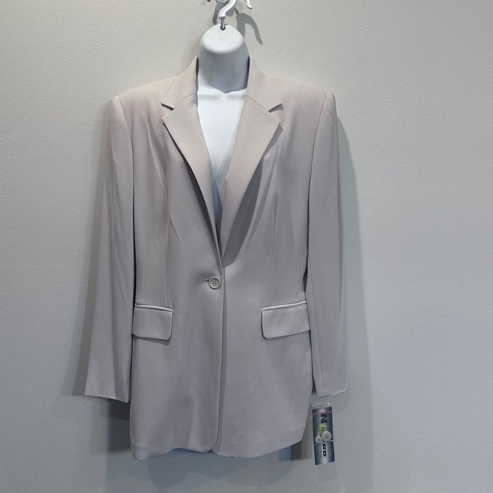Nygard Women's Blazer Size 12 Putty Crepe‎ Essential One Button Jacket